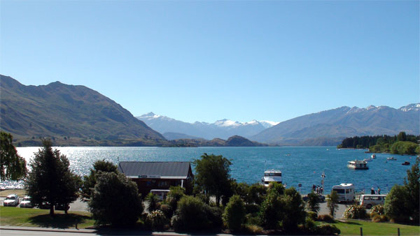 Lake Wanaka water front